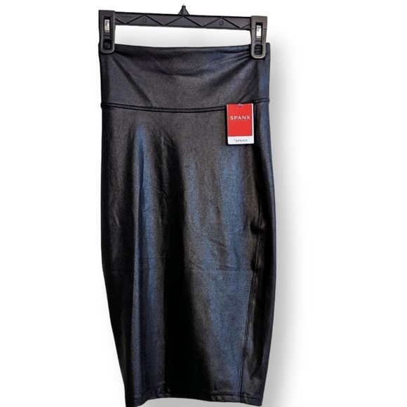 SPANX Faux Leather Pencil Skirt Size S NWT 13 - Picture 6 of 11